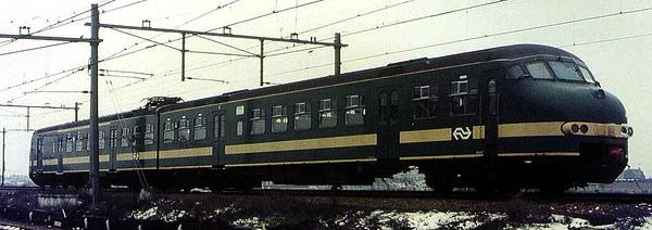 Two unit Electric Rail car Plan V<br /><a href='images/pictures/Roco/63160.jpg' target='_blank'>Full size image</a>